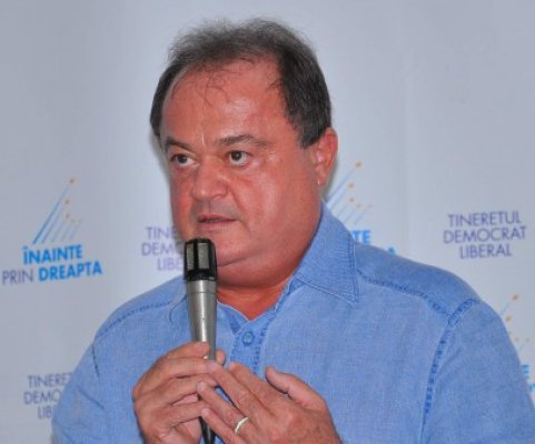 Blaga: Execuţia bugetară pe primele 6 luni demonstrează clar dezastrul spre care se îndreaptă România